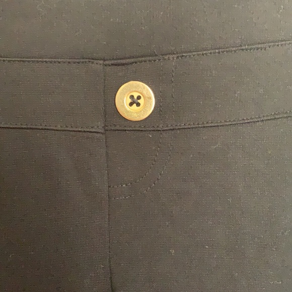 Size small Thyme Maternity trousers - Picture 2 of 4